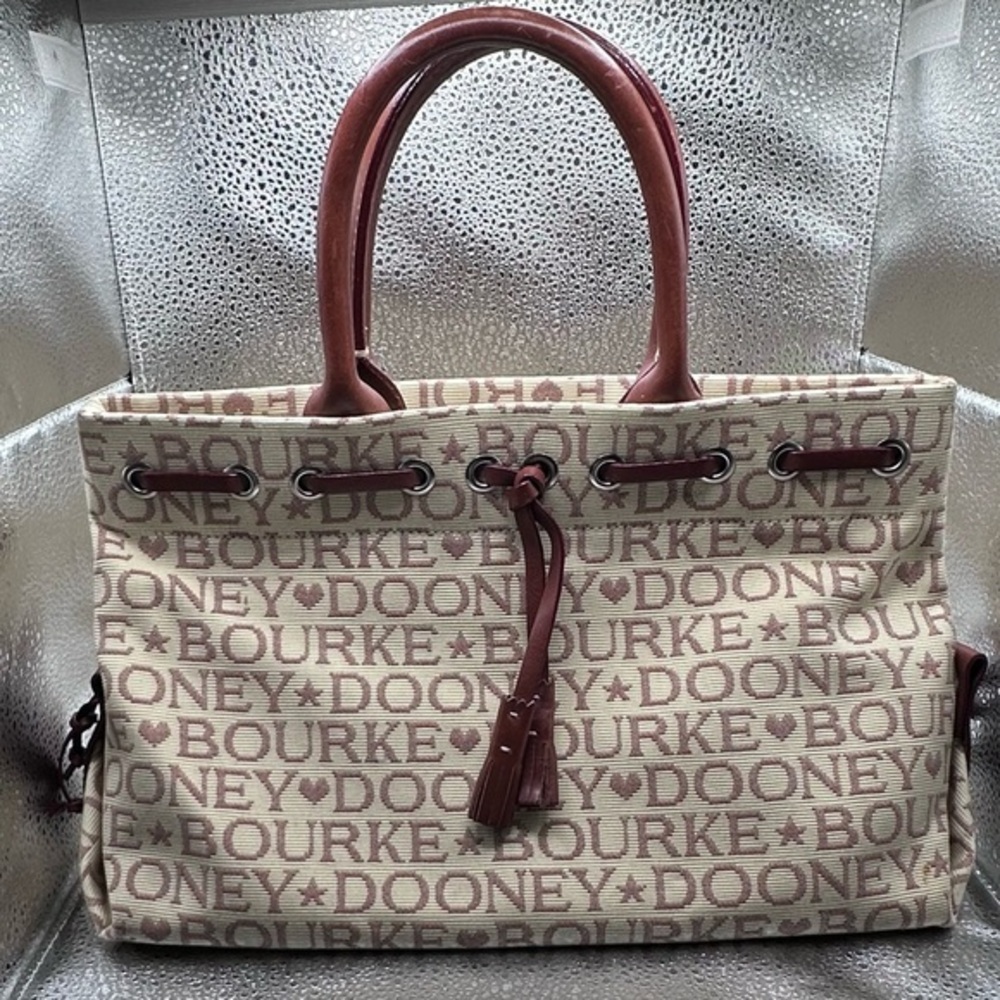 Dooney & Bourke Star Tote